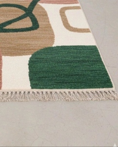 Alfombra Kilim Dhurrie Moderna Abstracta de Lana/Algodón, Tejido Plano, Forma Rectangular, Multicolor, Incluye Flecos Azules, Base Delgada de Algodón - Product Image 2