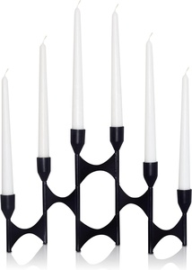 Best-seller Candélabre en métal noir au design élégant Menorah Bougeoirs en fer pour les mariages de Noël Judaica Just Perfect! - Product Image 5