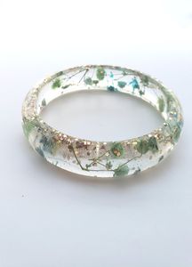 Brazalete Clásico Hecho a Mano con Diseño de Mariposa en Resina, Elegante Efecto Mármol, Brazalete de Lujo para Mujer, para Fiestas y Bodas - Product Image 2