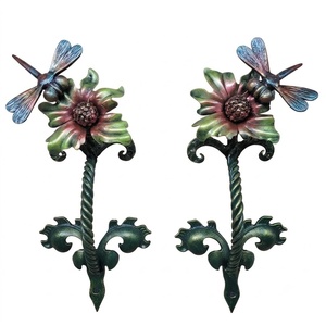 Manija de Hierro Forjado Pintada Resistente al Óxido, Fácil de Instalar; Accesorio Decorativo Elegante para Puertas y Portones - Product Image 1