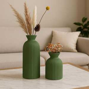 Elegant Black Ceramic Vase - Boho Chic Decorative Centerpiece Ceramic Vase Luxury Home Decorative Big Flower Ceramic Vase By UO - Product Image 2