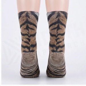 Chaussettes de sport à imprimé animal motif patte de tigre, respirantes, impression numérique pour adultes, usage décontracté - Product Image 2