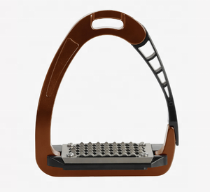 Équipement d'équitation pour cavaliers, étriers légers par GUJJAR SURGICAL INTERNATIONAL - Product Image 5