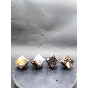 Cube d'ambre naturel indonésien de 5 cm, pierre polie, cristal naturel en vrac pour la fabrication de bijoux et l'artisanat, usage décoratif - Product Image 6