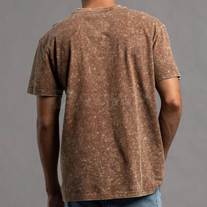 Camiseta de Estilo Moderno con Lavado Ácido para Hombre, Colores Únicos, Material Cómodo, Moda para el Día a Día - Product Image 3