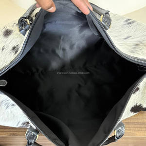 Bolsa de Viaje de Cuero Genuino Hecha a Mano, de Alta Popularidad, Bolsa Deportiva de Gran Capacidad, Bolsa de Fin de Semana Estilo Western - Product Image 6