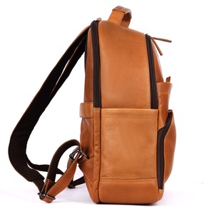 Mochila de Cuero de Grano Completo Hecha a Mano, Unisex, Resistente, para Viajes al Aire Libre, con Diseño Geométrico, Gran Capacidad, Bolsillo para Portátil, Disponible - Product Image 5