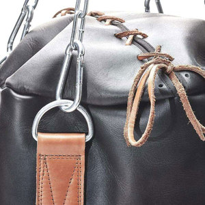 Sac d'entraînement de boxe en cuir avec sangles noires et fermeture à lacets pour la pratique du punching adulte - Product Image 6