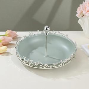 Decorative Metal Serving Storage Tray Leaf Shaped Gold Vanity Tray Luxury Food <b>Breakfast</b> Serving Platter For Home Hotel Tabletop - Product Image 3