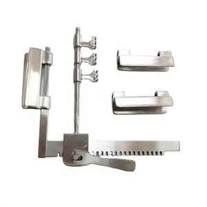 Separadores de Costillas Manuales Duraderos de Acero Inoxidable Alemán, Diseño de Precisión, Agarre Ligero y Cómodo, Uso en Cirugía General - Product Image 1