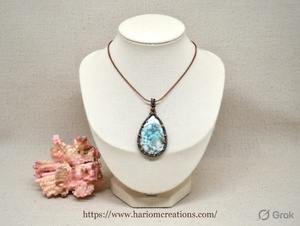 Collier en macramé fait main avec cordon marron et pendentif goutte d'eau en larimar, style bohème, réglable, bijoux de guérison, vente en gros - Product Image 4