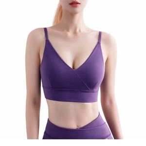 Sujetador deportivo de talla grande para mujer, con soporte alto, diseño a cuadros, espalda cruzada y cuello en U, transpirable, ligero y cómodo para yoga - Product Image 1