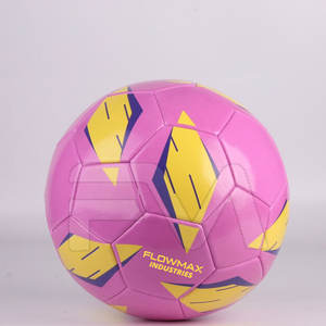 Ballon de football cousu à la machine, haute performance, dernier style, fabriqué au Pakistan, service OEM - Product Image 5