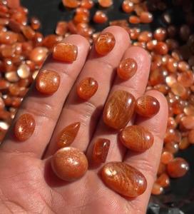 Pierres précieuses naturelles en pierre de soleil orange, taillées en ovale et en coussin, polies, avec jeu de couleurs, pour la fabrication de bijoux - Product Image 3