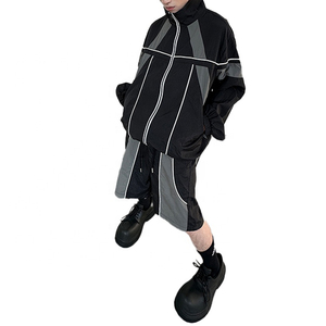 Conjunto Deportivo Corto de Dos Piezas para Hombre, con Capucha, Casual, Sólido, para Exteriores, de Nailon, Cortavientos, con Logotipo Personalizado al por Mayor - Product Image 3