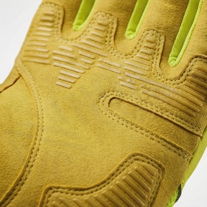 Accessoires de protection haute performance personnalisés pour pilotes de karting et motocyclistes hivernaux – Équipement de course automobile - Product Image 6