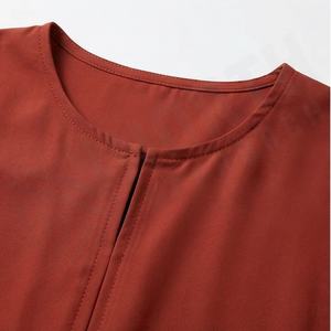 ชุดกิโมโนแบบ OEM ปี 2025 เสื้อคลุมอาบายะ ผ้าโพลีเอสเตอร์เนื้อนุ่ม ยืดหยุ่นสูง หนาขึ้น สำหรับผู้หญิงมุสลิม คอวี แขนยาว เหมาะสำหรับงานปาร์ตี้ รอมฎอน งานแต่งงาน - Product Image 4