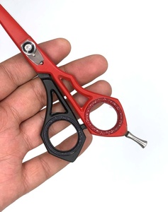 Ciseaux de barbier professionnels hautement cotés Tegra Surgical 4Cr13 en acier inoxydable à haute teneur en carbone avec manche en caoutchouc moyen - Product Image 5