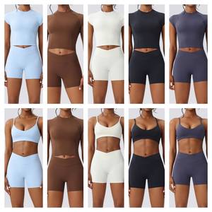 Ensemble de yoga 2 pièces bleu clair, haut sans manches, short taille haute, extensible dans les quatre sens, vêtements de sport sans couture - Product Image 6