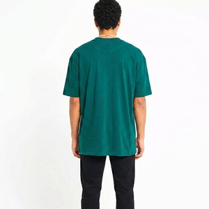 เสื้อยืดโอเวอร์ไซส์ผู้ชายทันสมัย ทรงหลวมใส่สบาย ผ้าคุณภาพพรีเมียม ดีไซน์มินิมอลทันสมัย ใส่สบายเหมาะสำหรับใส่ลำลอง - Product Image 2