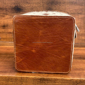 Venta al por mayor de cuero de vaca hecho a mano personalizado cajas de almacenamiento de joyas de gran tamaño organizador caja cuadrada de cuero con herramientas caja de joyería de viaje - Product Image 5