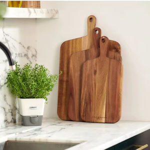 Planche à découper élégante pour la cuisine avec poignée ergonomique, finition lisse, design durable, idéale pour couper, servir et cuisiner - Product Image 5