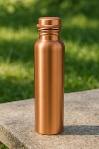 <b>Copper</b> Vacuum Insulated Water Bottle 950ml <b>Screw</b>-On Cap Double Wall Travel Unisex Minimalist Design - Product Image 3