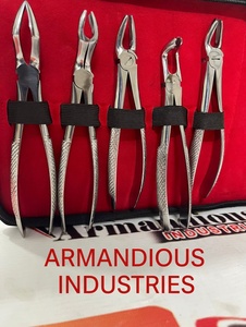 High Quality Reusable Stainless Steel <b>Cow</b> Horn Forceps for Lower Molar Dental Extraction in Large Animal by ARMANDIOUS - Product Image 4