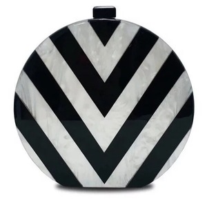 Boîte à bijoux en résine en forme d'ananas, motif blanc et orange, décoration artistique sur le thème alimentaire, artisanat - Product Image 4