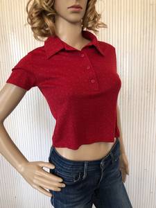 เสื้อครอปสีแดงสำหรับผู้หญิง แขนสั้น สีพื้น ผ้าถัก สวมใส่สบายๆ สำหรับฤดูใบไม้ผลิและฤดูร้อน ทรงหลวม ระบายอากาศได้ดี แห้งเร็ว - Product Image 4