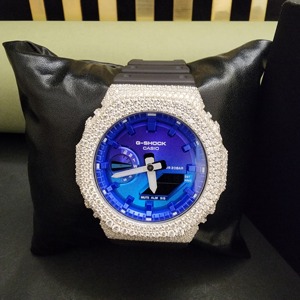 Superbe Montre de Luxe Unisexe en Moissanite Diamantée avec Boîtier en Acier Inoxydable – Design Demi-Givré pour Tous les Jours - Product Image 2