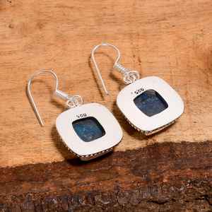 Boucles d'oreilles pendantes en apatite bleue, argent sterling oxydé, bijoux bohèmes faits à la main, boucles d'oreilles statement, cadeau pour elle - Product Image 6