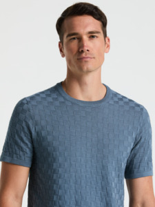 Camiseta de Verano Transpirable y Fresca con Diseño de Logotipo Personalizado OEM, Top de Manga Corta Tejido de Seda Helada con Cuello Redondo - Product Image 4