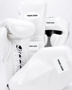 Guantes de boxeo y protector de cabeza de cuero sintético plateado con cordones, conjunto de equipo de entrenamiento con logo personalizado - Product Image 5