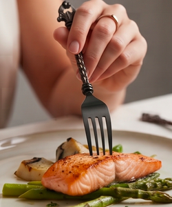 Luxury <b>Black</b> Stainless Steel Flatware <b>Set</b> Elegant <b>Cutlery</b> Stylish Fork Spoon Knife For Dining Kitchen Tabletop Accessories - Product Image 3