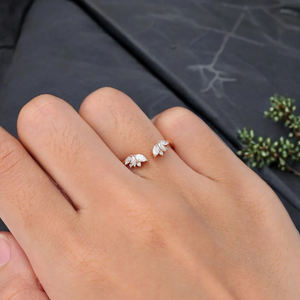 Bague ajustable en argent sterling 925 avec zircon cubique et motif pétale ouvert, design tendance, pour mariage, anniversaire, fiançailles, bijoux pour femme - Product Image 5