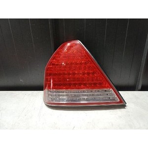 Luz Trasera Izquierda Usada Equus 924013B500 - Product Image 1