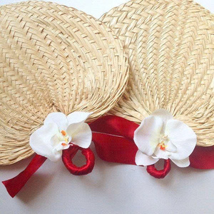 Meilleures ventes : Éventail pliant artisanal en bambou – Ventilateur léger et rafraîchissant pour cadeaux et événements - Product Image 1