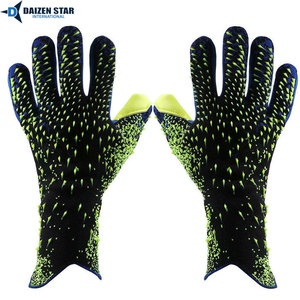 Gants de gardien de but de football haut de gamme, coupe négative, paume en PU respirante, haute adhérence, protection des doigts et du pouce - Product Image 3