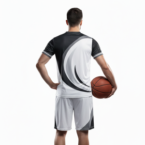 Conjunto de Ropa Deportiva de Moda, Camiseta de Manga Corta con Pantalones Cortos en Colores Blanco, Negro y Gris, Diseño Acampanado Personalizado - Product Image 2