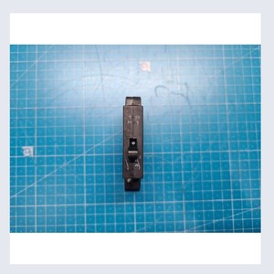 PHOENIX CONTACT TMC 1 M1 100 1A ใช้แล้วตามสภาพปัจจุบัน อะไหล่อุปกรณ์เซมิคอนดักเตอร์รุ่นเก่า - Product Image 6