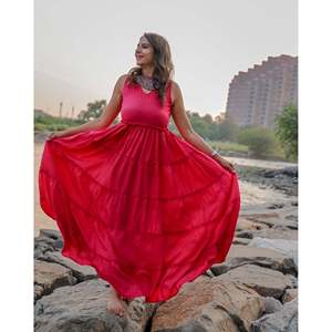 Magnifique robe en coton rose respirante et confortable taille XS avec taille élastique pour les occasions décontractées - Product Image 4