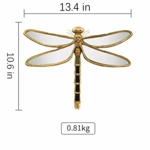 Miroir mural au design élégant en forme de papillon, adapté à la décoration de la chambre à coucher, du salon, du couloir, ajoute une touche unique et artistique à n'importe quelle pièce. - Product Image 6