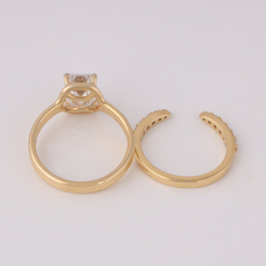 แหวนเพชรทรงเอเมอรัลด์คัท 2 กะรัต ผลิตในห้องปฏิบัติการ ทอง 14K รับรองโดย IGI เกรด DEF VS1 VVS2 แหวนหมั้นและแหวนแต่งงาน - Product Image 5