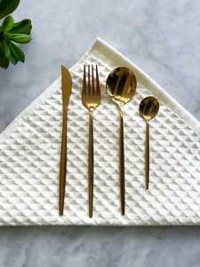 ชุดช้อนส้อมสแตนเลสสตีลสีทองดีไซน์หรู 4 ชิ้น พร้อมด้ามจับลายเกลียว มีช้อน ส้อม มีด สำหรับงานเลี้ยงอาหารค่ำ งานแต่งงาน - Product Image 3