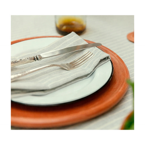 Nuevas servilletas de algodón Certificadas GOTS de hermoso diseño sostenible 45x45 CM 180 GSM intrincados patrones bordados para mesas - Product Image 1