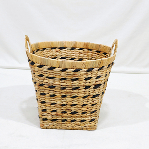 Water Hyacinth Eco-Friendly Woven <b>Storage</b> <b>Basket</b> with Handles <b>Square</b> Shape Multi-Purpose Rustic Style - Product Image 3