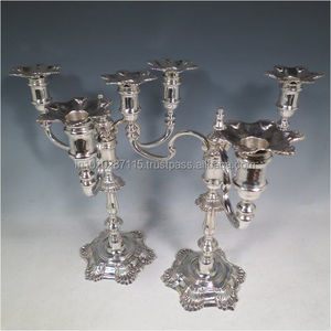 Candelabro de aluminio de tema tradicional ideal para decoración de eventos reales de hogares clásicos y mesas de cena románticas - Product Image 2