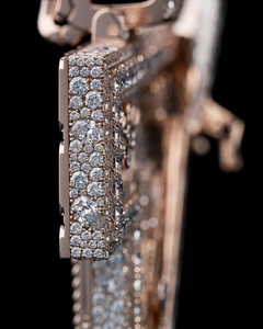 Pendentif Lettre Z Givrée en Argent 925 Plaqué Or, Sertie de Moissanite VVS Taille Baguette, Certifiée IGI, Monture Griffe, Unisexe - Product Image 2