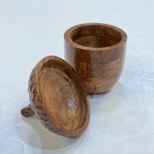 Tasse en bois d'acacia en forme de gland avec couvercle gravé – Fabricant et fournisseur d'Inde - Product Image 5